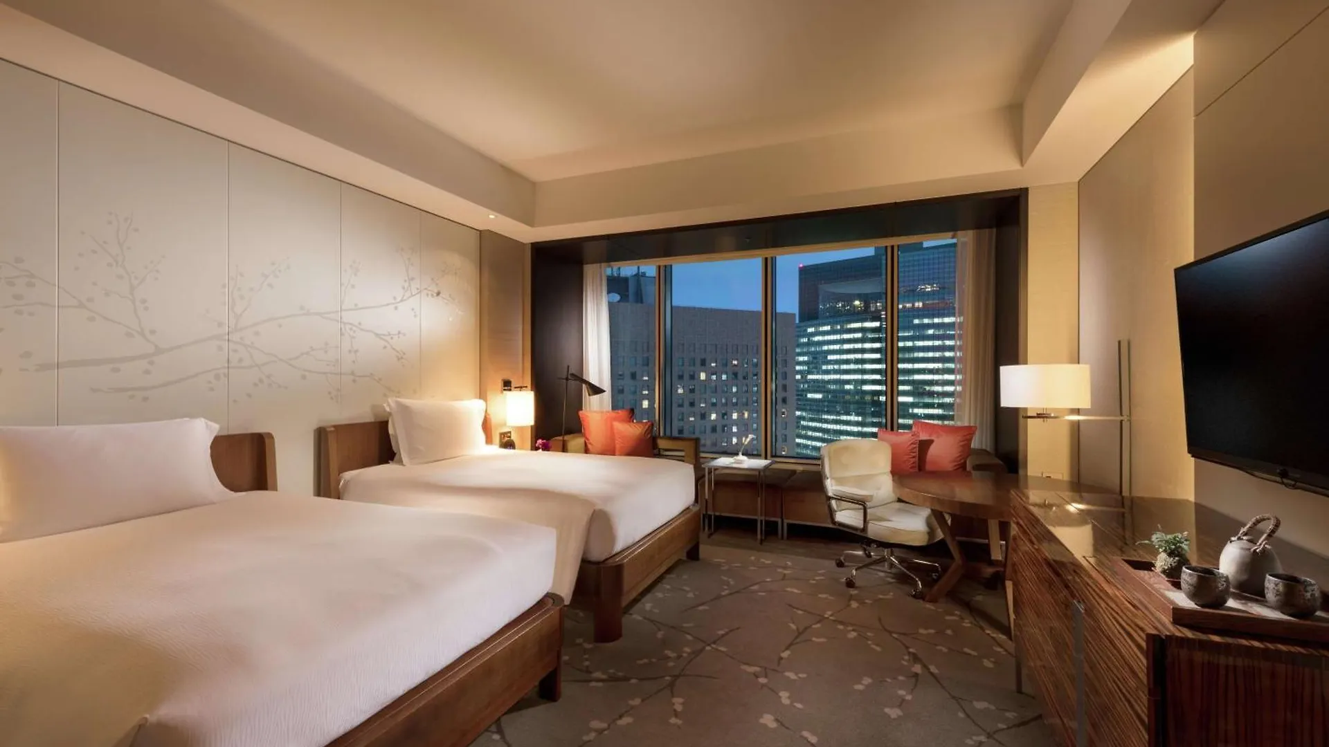 Conrad Tokyo Hotel