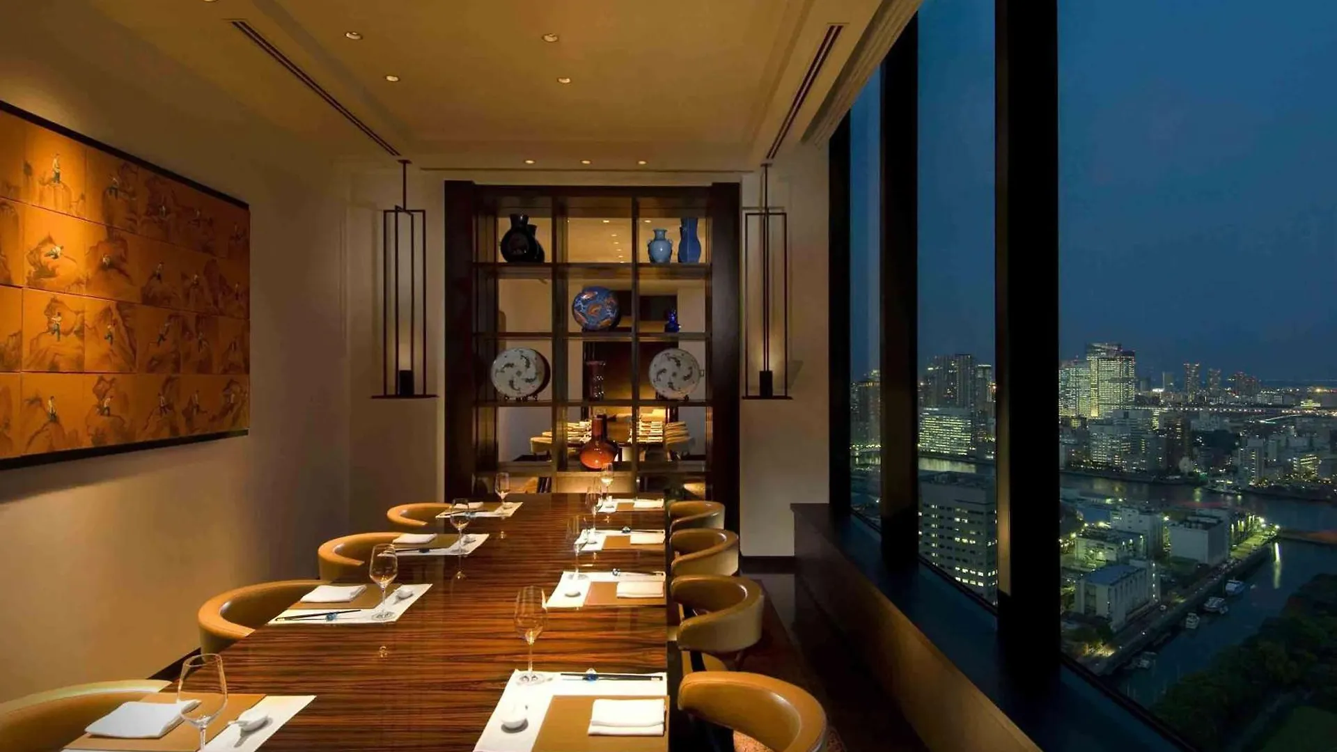 Conrad Tokyo Hotel