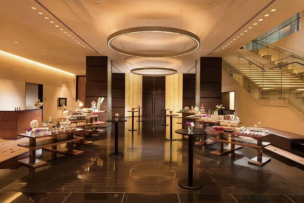 Conrad Tokyo Hotel